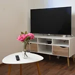 Апартаменти Sara *